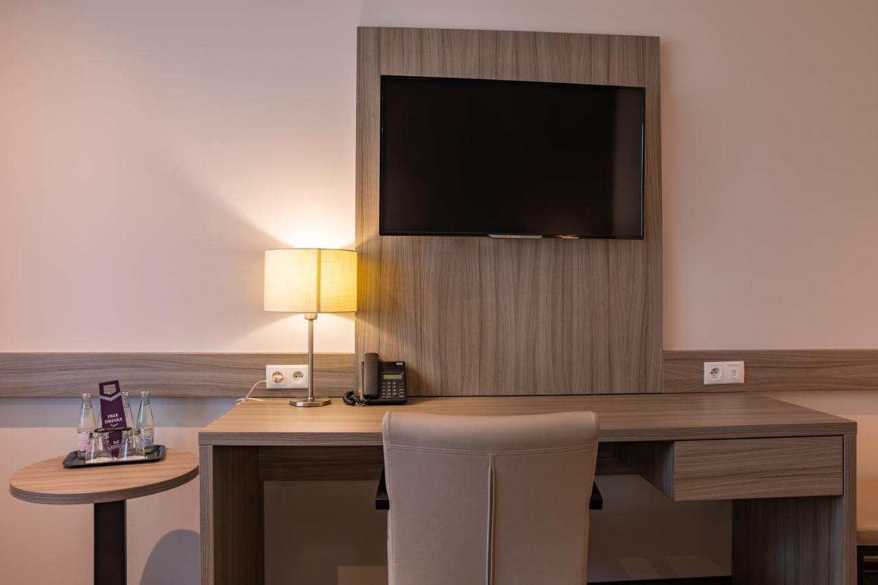 Mezzo Hotel & Business Beringen Dış mekan fotoğraf