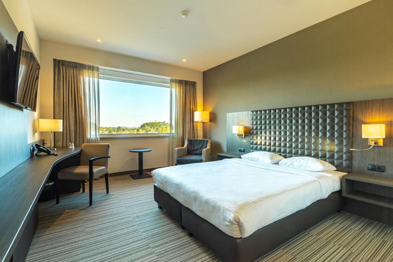 Mezzo Hotel & Business Beringen Dış mekan fotoğraf