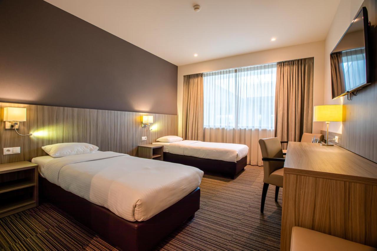 Mezzo Hotel & Business Beringen Dış mekan fotoğraf