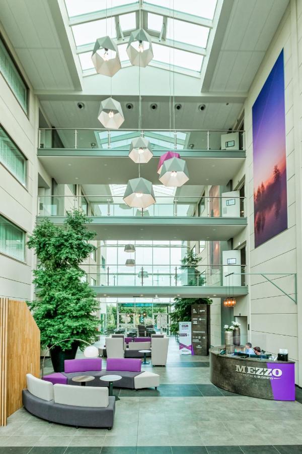 Mezzo Hotel & Business Beringen Dış mekan fotoğraf