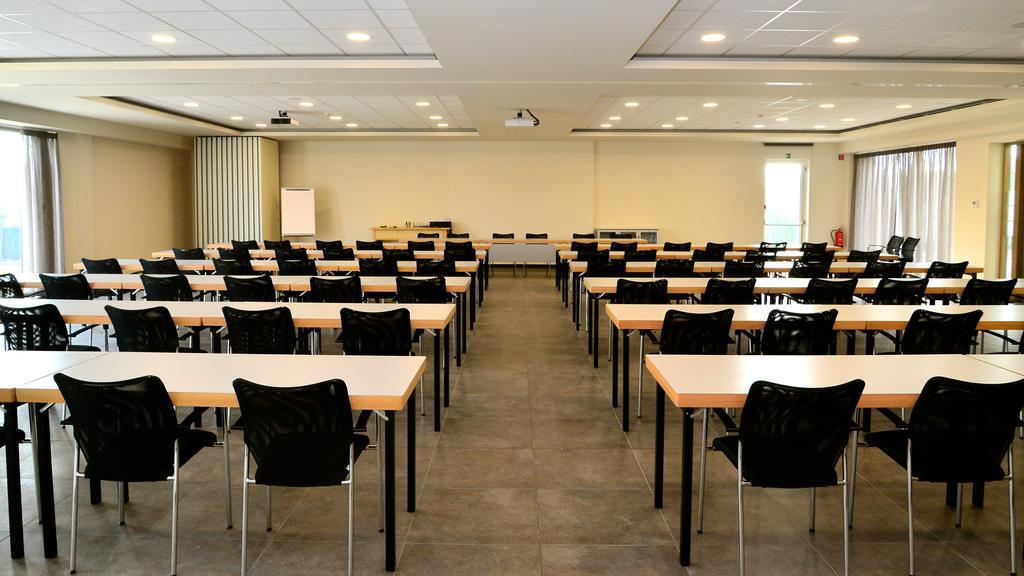 Mezzo Hotel & Business Beringen Dış mekan fotoğraf