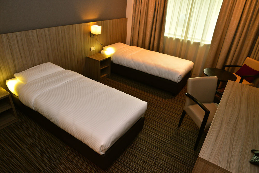 Mezzo Hotel & Business Beringen Dış mekan fotoğraf