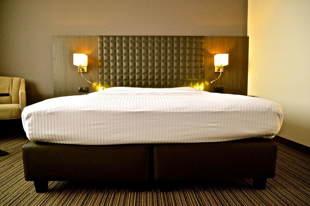Mezzo Hotel & Business Beringen Dış mekan fotoğraf